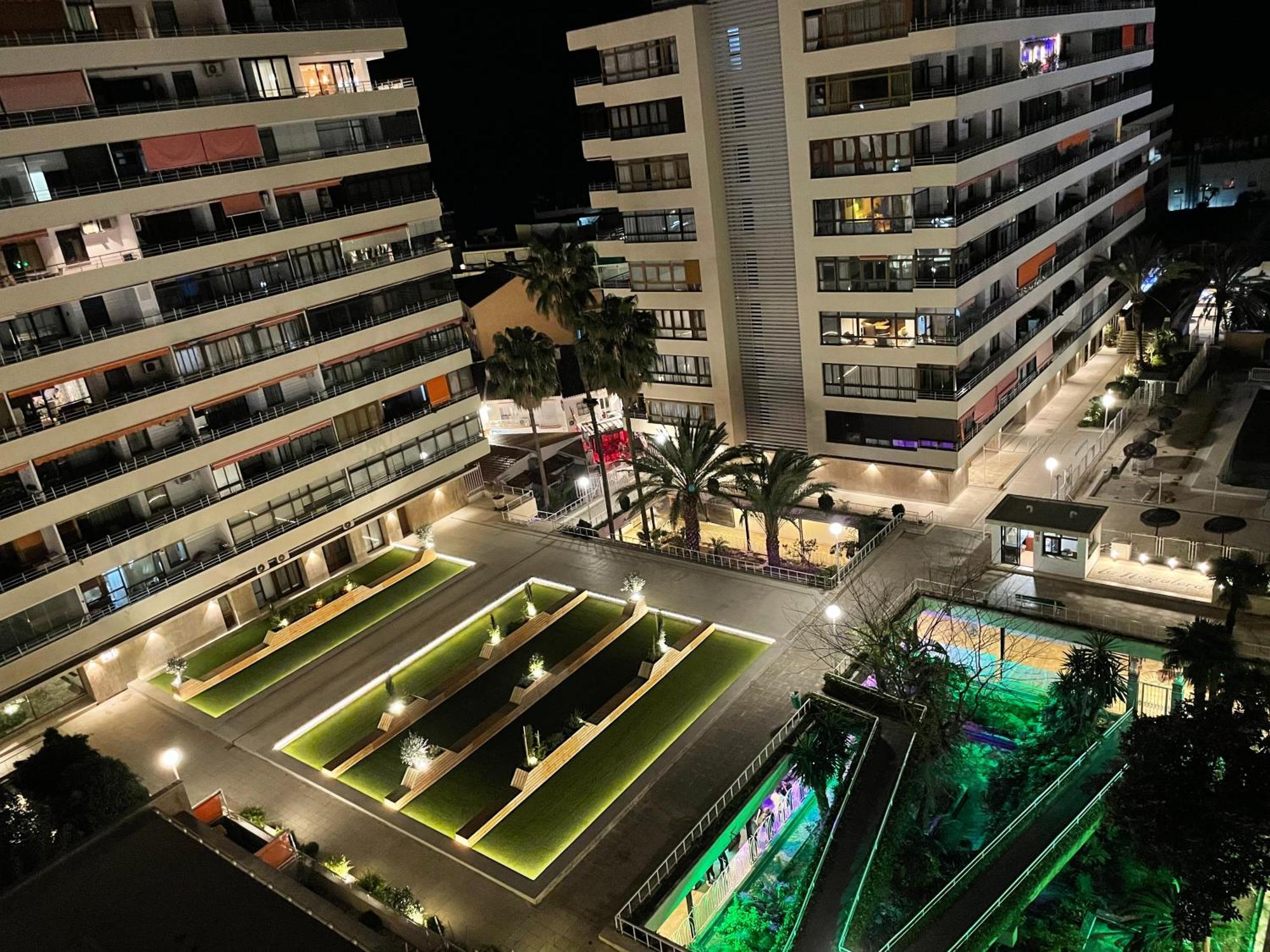 Ideal Apartamento En トレモリノス エクステリア 写真